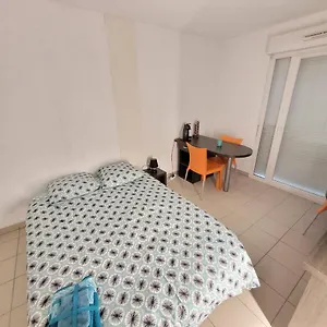 https://studio-calme-face-a-lhopital-nord.hotels-rhonealpes.com